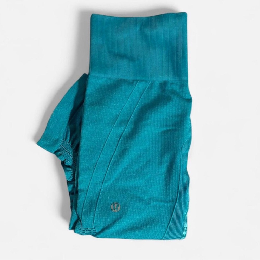 lululemon athletic Teal Bottoms